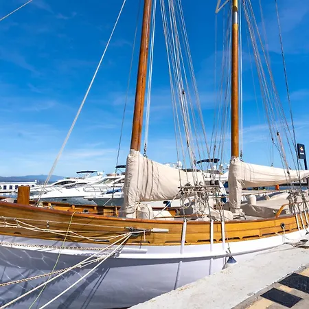 30 Beachhouse 15m Sea Duquesa Andalucia شقة مانيلفا